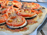 Pizza tomates aubergine [vegan]